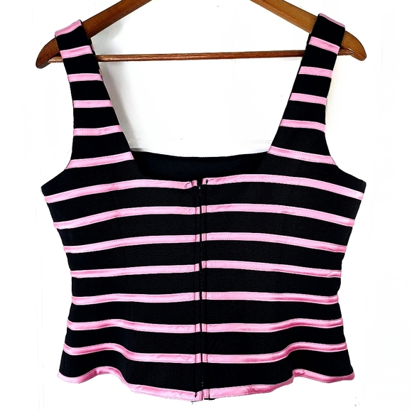 JS Collections Pink & Black Striped Fitted Sleeveless Crop Tank Top Sz 10 - Picture 3 of 10